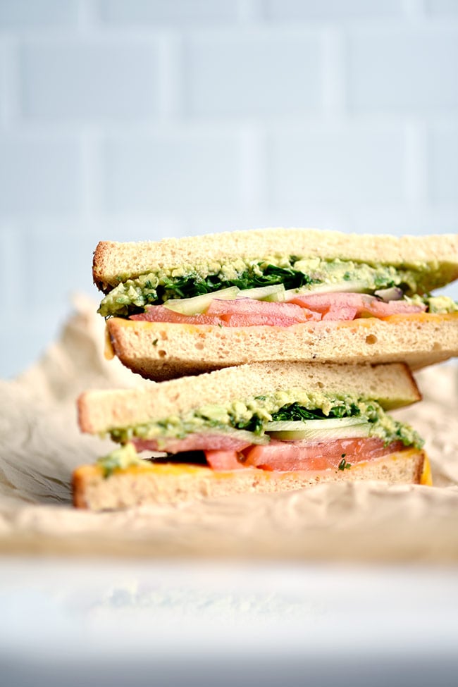 2- Minute Pesto Sauce Sandwich