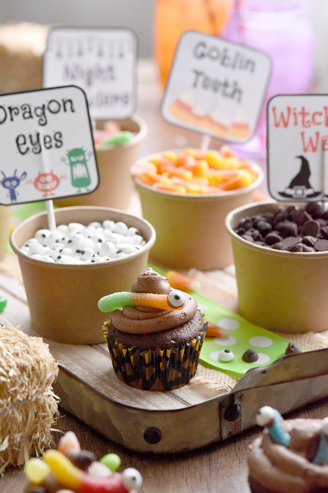 Halloween Cupcake Bar - Free printable