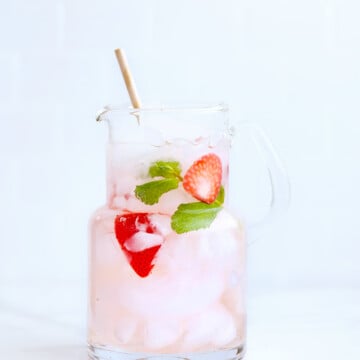 Strawberry Ginger Pinot Sangria