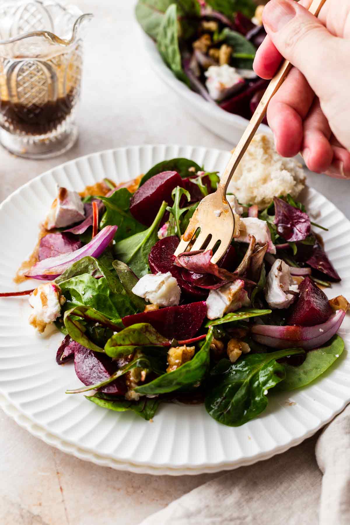 Beet Goat Cheese Walnut Salad with Balsamic Viniagrette