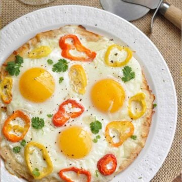 Sunny Side Up Breakfast Pizza