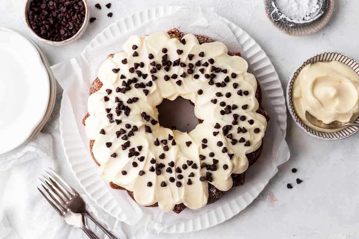 Easy Cake Mix Cannoli Cake