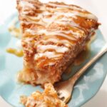 Caramel Apple Crumb Cake