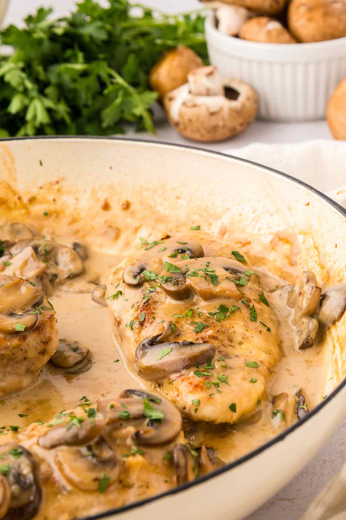 Chicken Marsala with Pan Sauce