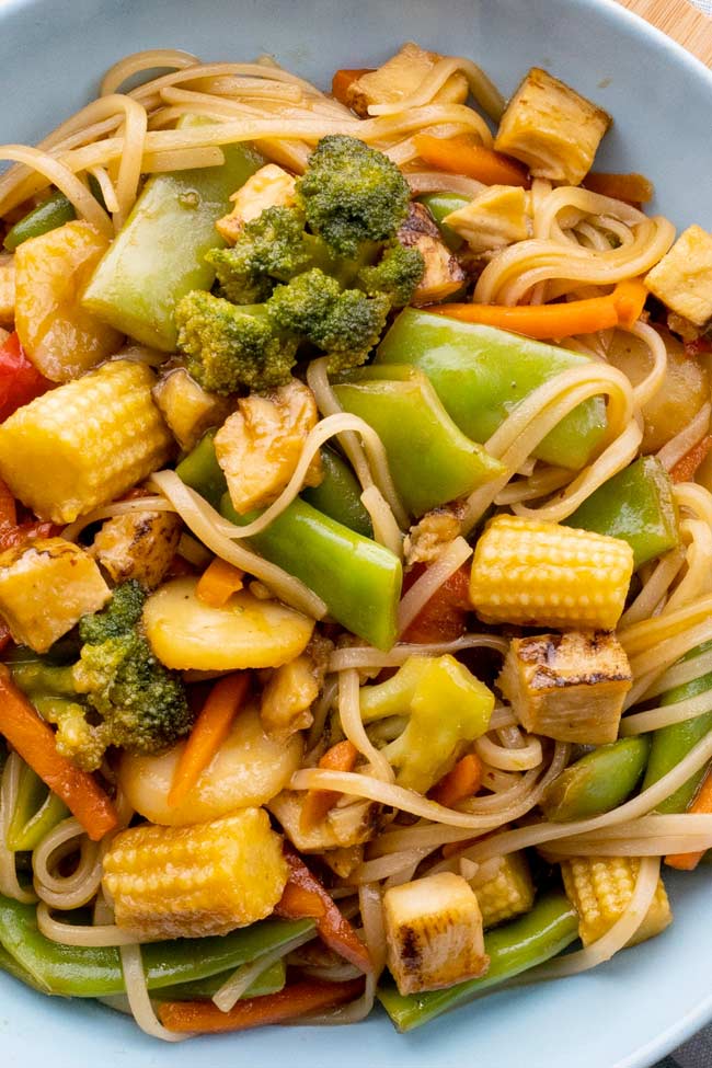 5-Ingredient Chicken Stir Fry with Vegetables