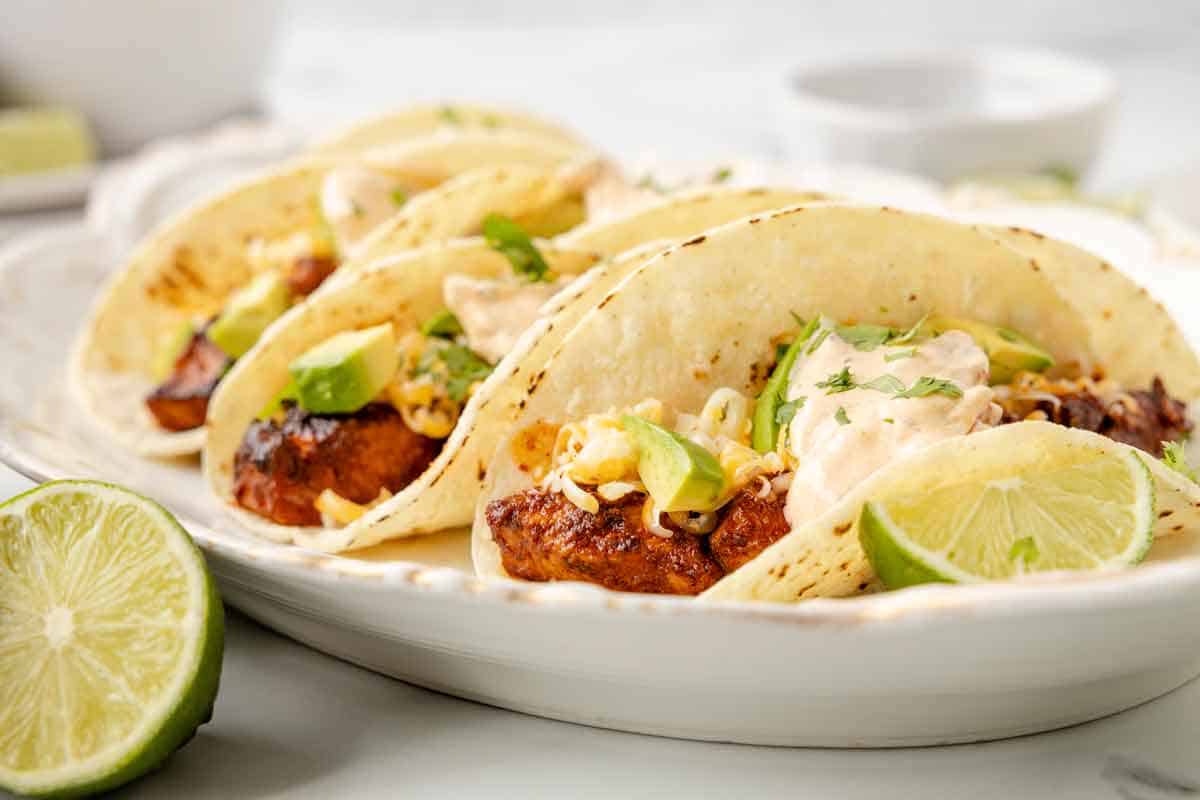 Easy Chipotle Chicken Tacos with Sauce
