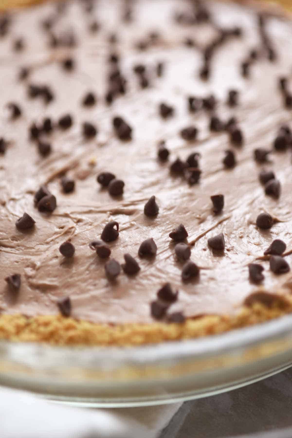 No-Bake Chocolate Chip Cheesecake