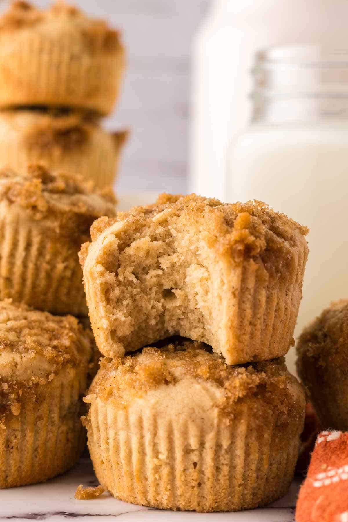 Cinnamon Muffins with Streusel Crumbs