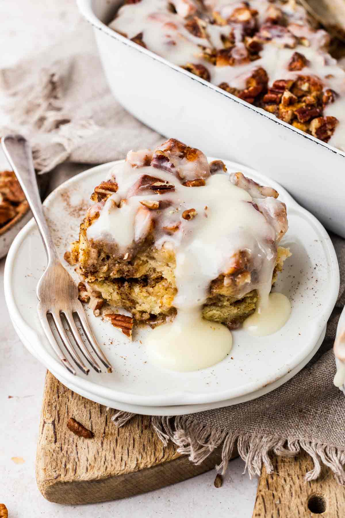 Easy Cinnamon Roll Casserole Breakfast or Brunch