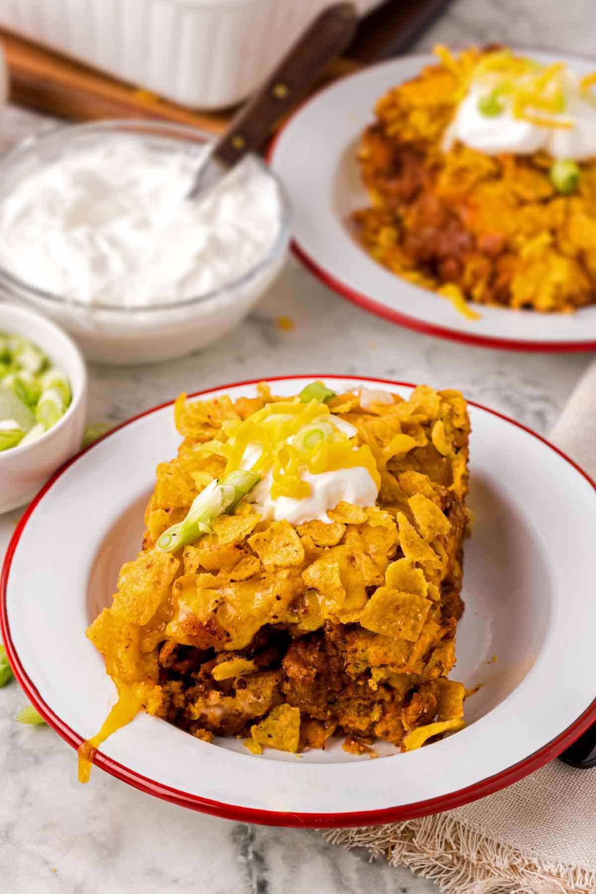 Crunchy Chili Bake with toppings