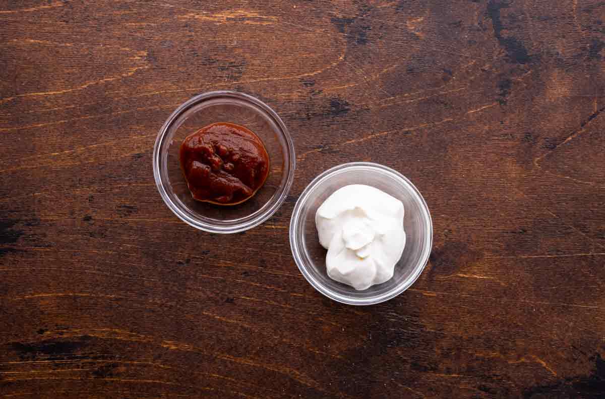 Creamy Sriracha Sauce Ingredients