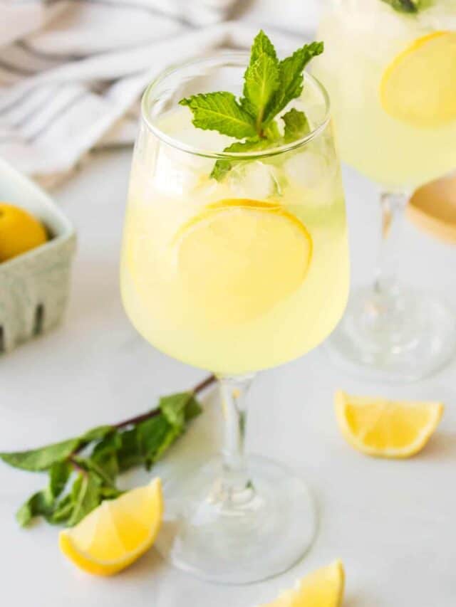 Limoncello Spritz