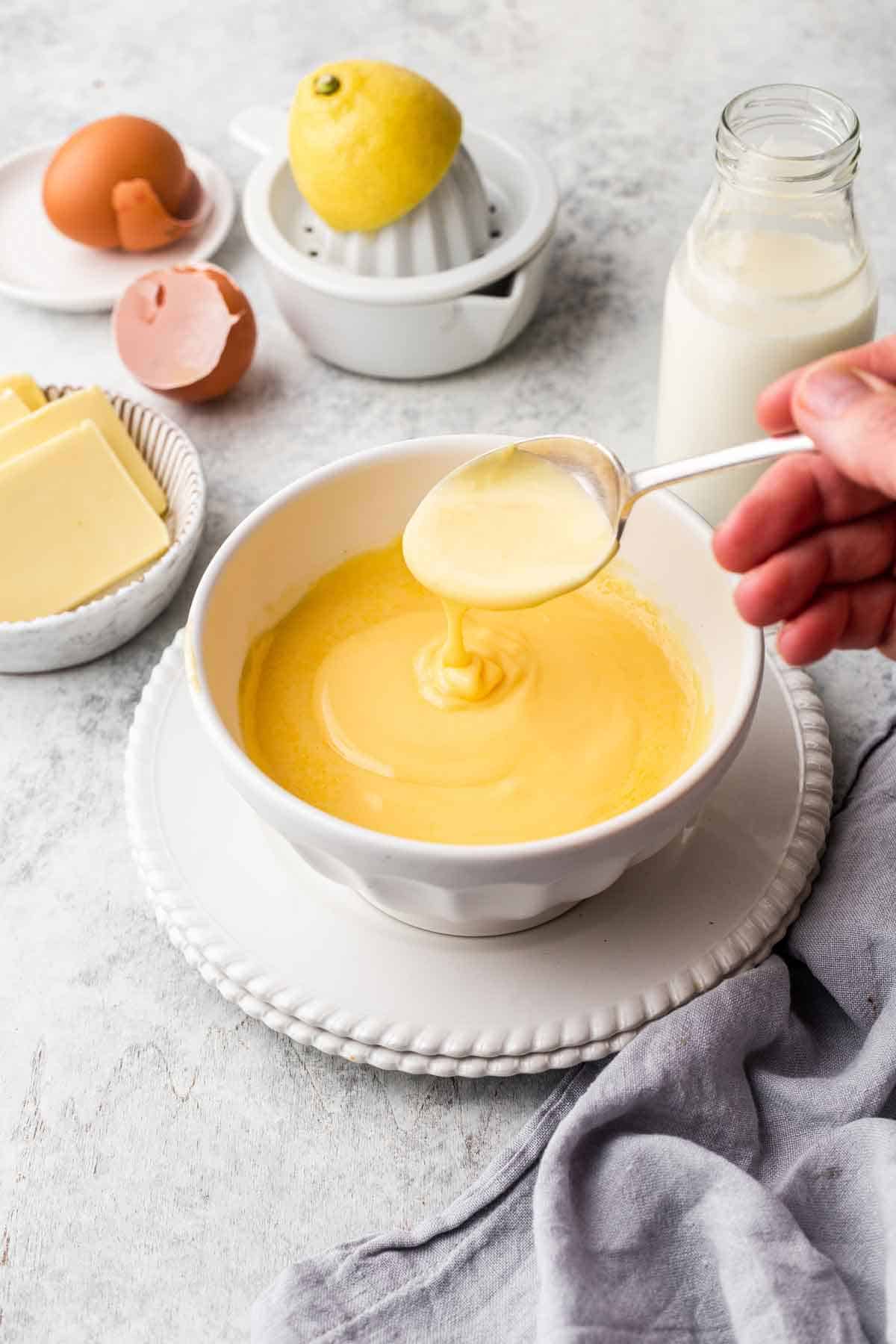 Easy Hollandaise Sauce