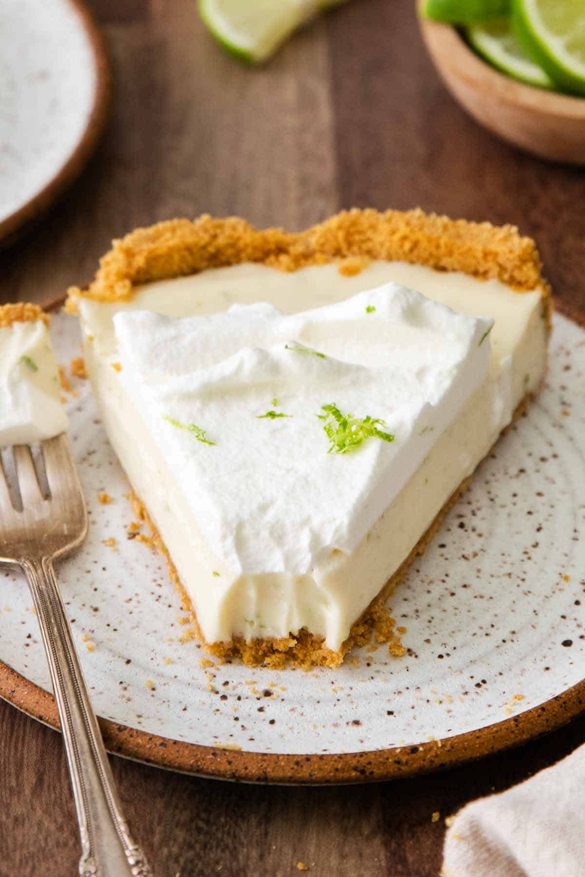 Creamy Easy Key Lime Pie with Homemade Crust