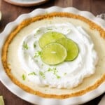 Delicious Key Lime Pie with Sour Cream