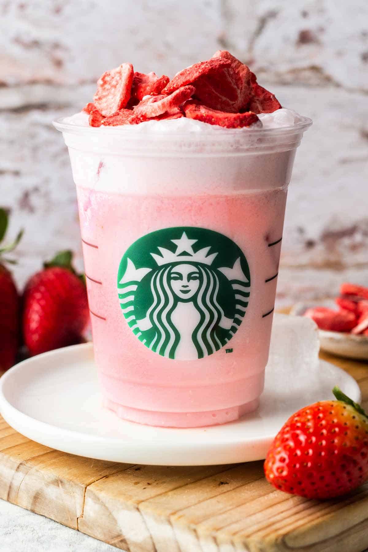 Starbucks Pink Drink Copycat {Only 3 Ingredients!} - Belly Full