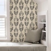 Farmhouse Wallpaper Tulip - Peel and Stick