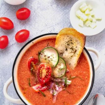Cold Cucumber and Tomato Gazpacho Soup
