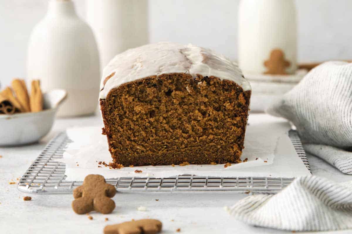 Iced Gingerbread Cake