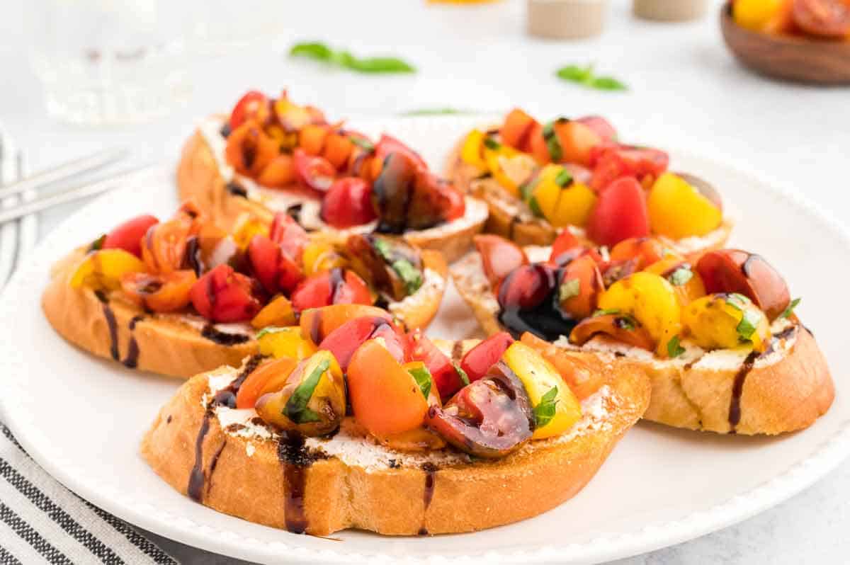 Goat Cheese Bruschetta Crostini