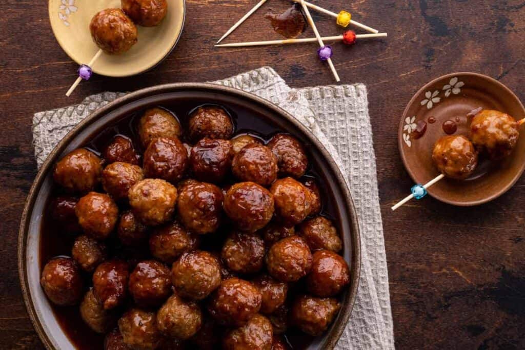 Crockpot Grape Jelly Meatballs