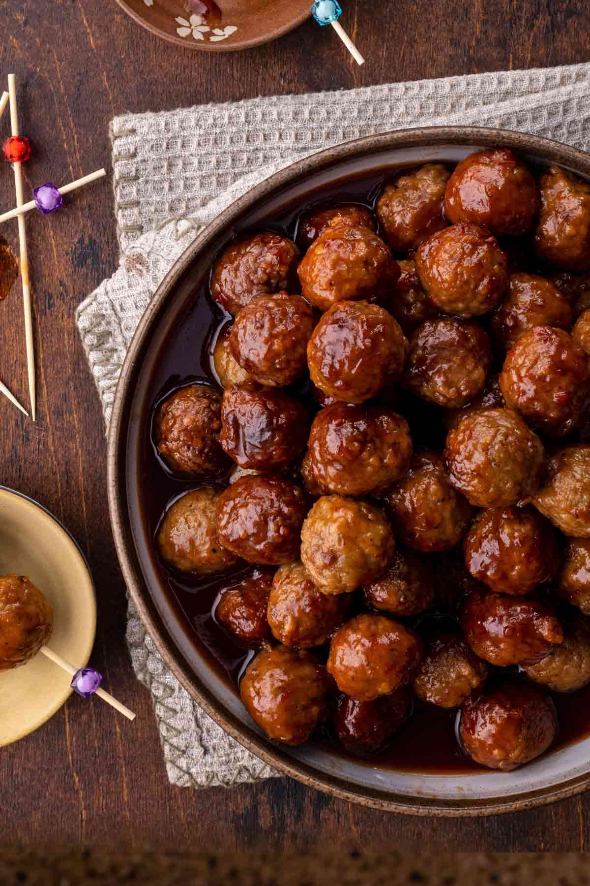 Grape Jelly Chili Crockpot Meatballs