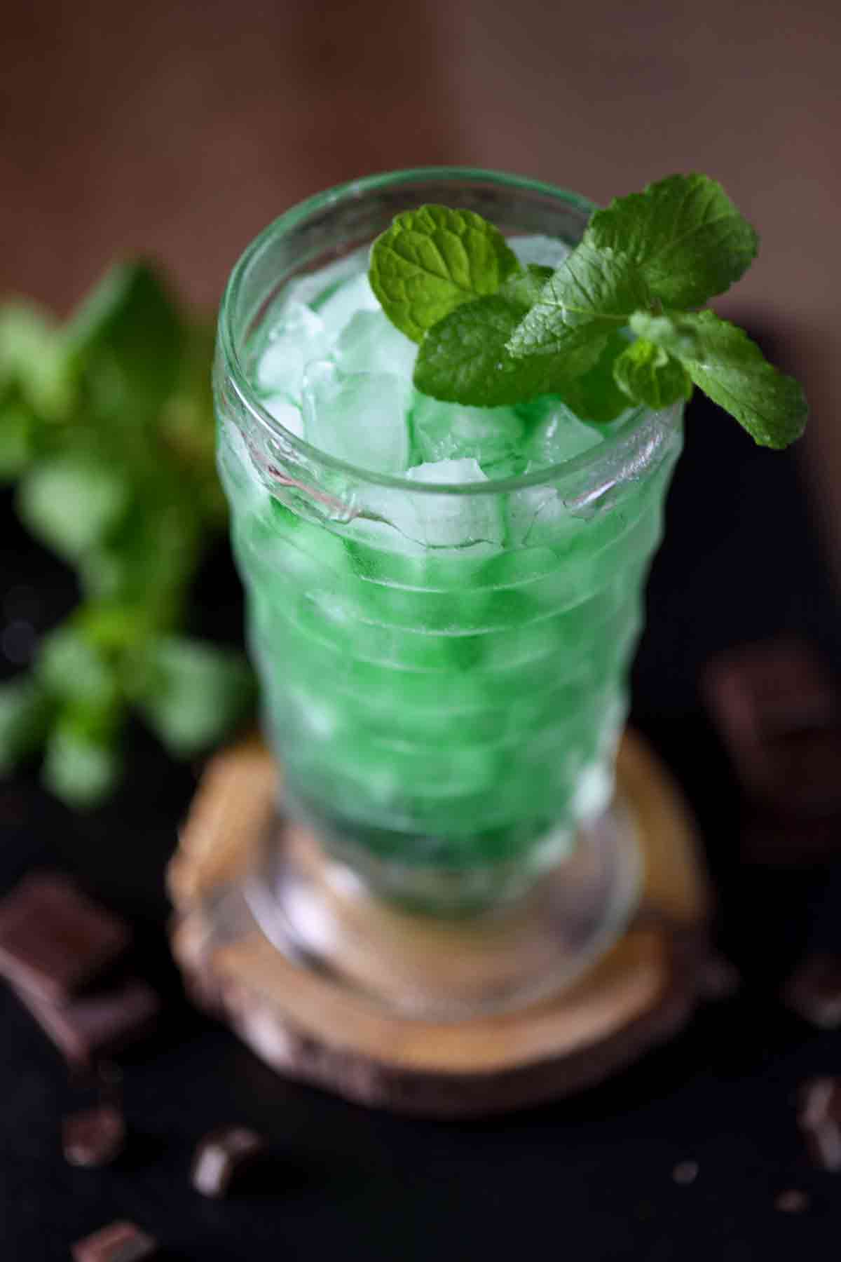 Green Stinger Cocktail with Creme de Menthe and Brandy
