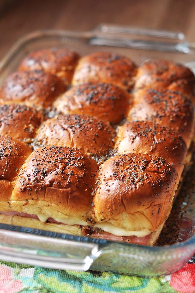 Ham and Cheese Hawaiian Roll Sliders in Pioneer Woman Baking Pan