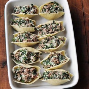 Healthy Stuffed Shells with Ground Turkey and Spinach