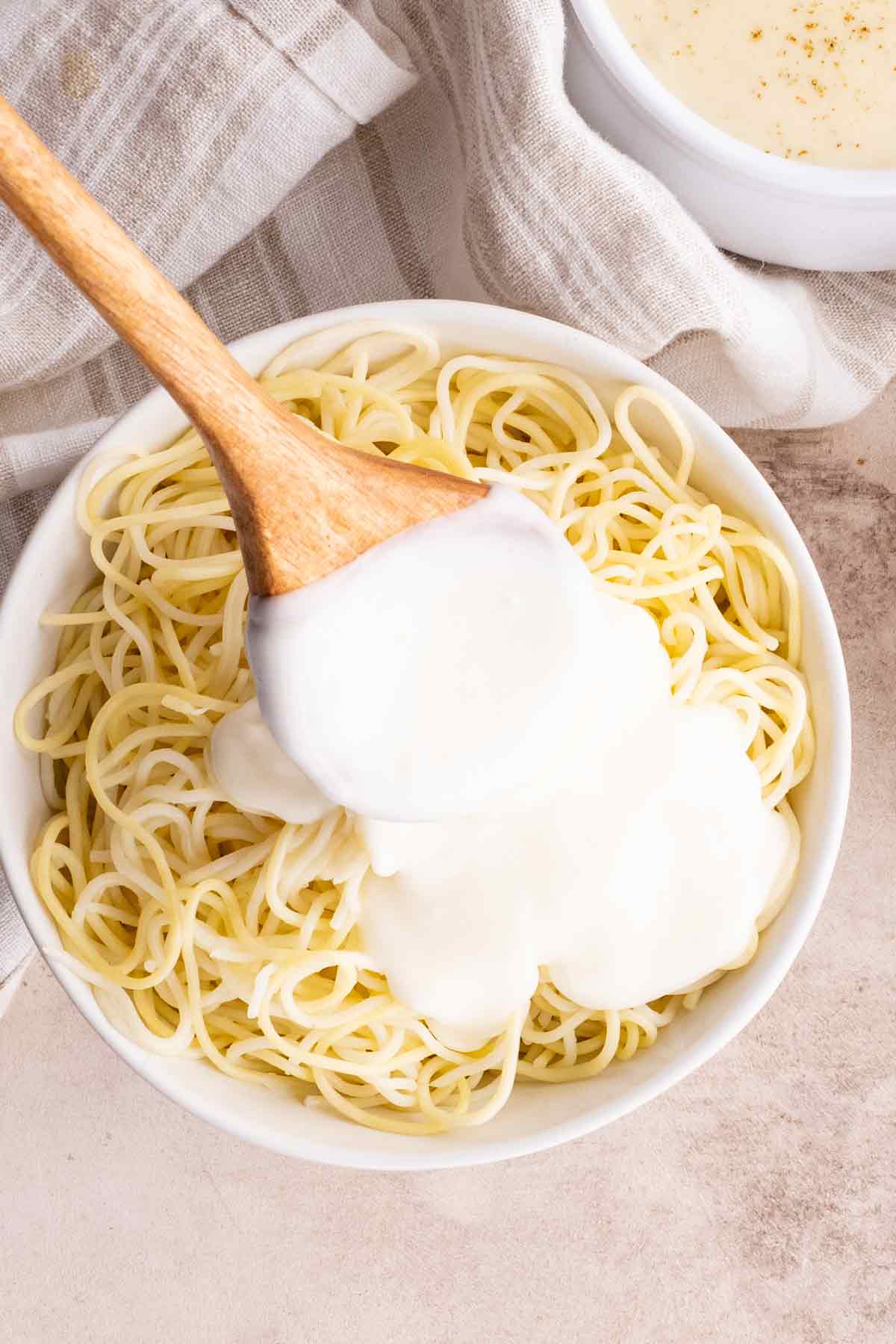 Homemade Recipe for Alfredo Sauce for Pasta