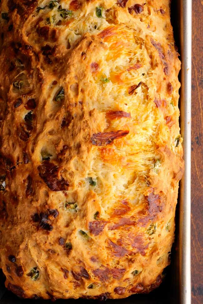 Jalapeño Cheddar Bread