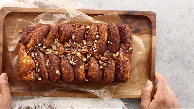 Cinnamon Roll Loaf 