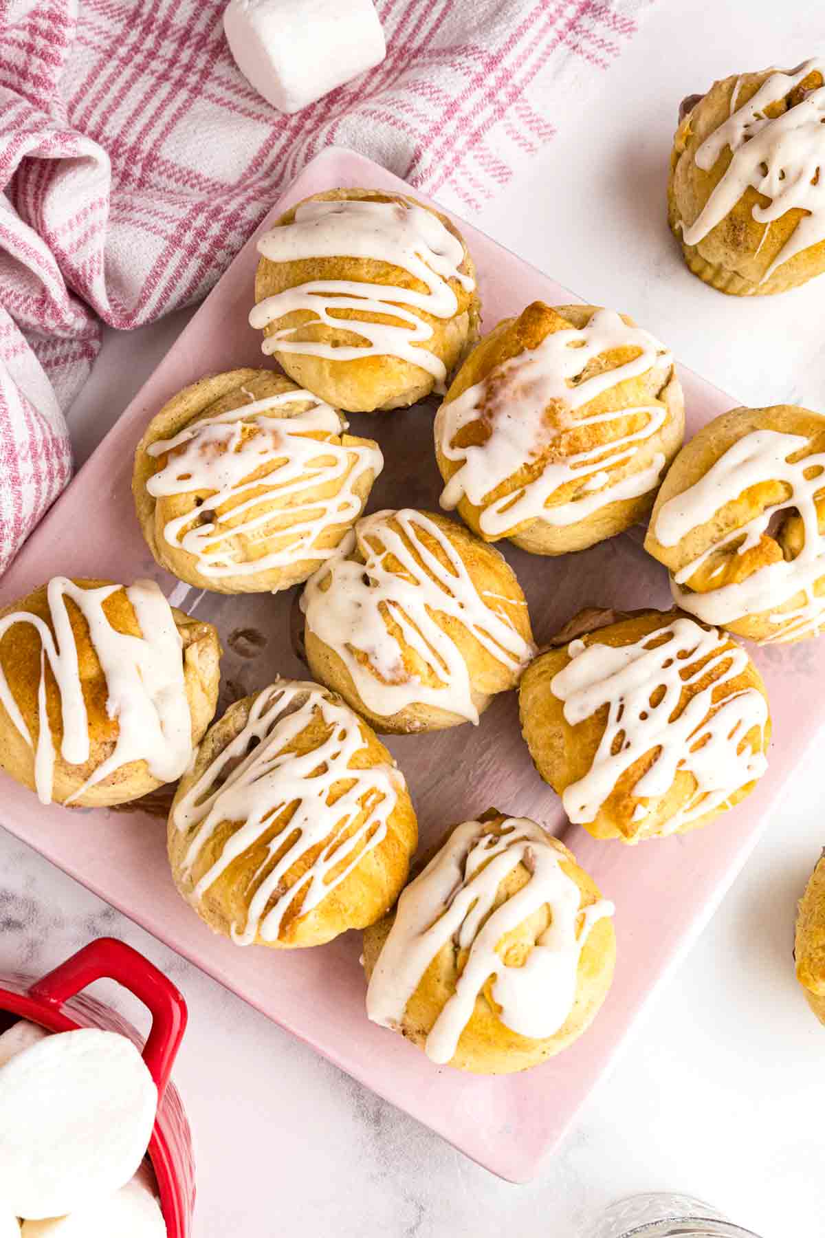 Cream-Filled Magic Marshmallow Puffs