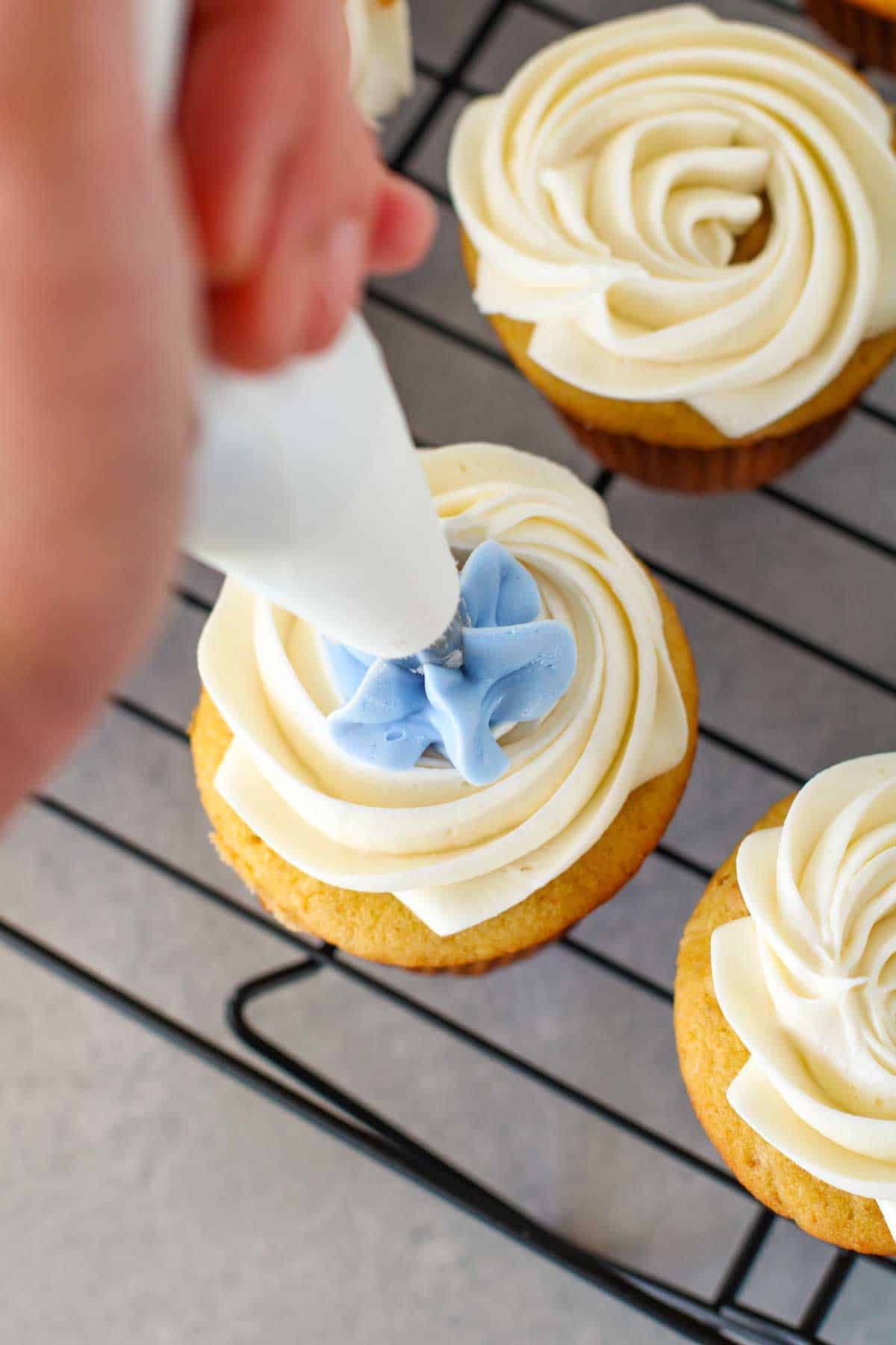 Marshmallow Buttercream Frosting