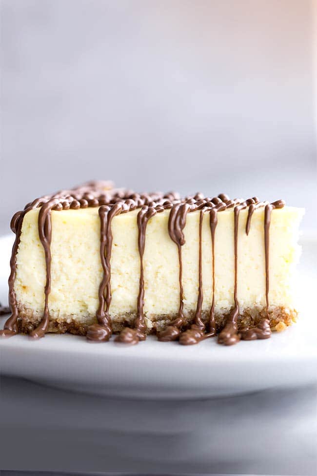 Italian Mascarpone Ricotta Cheesecake with Nutella