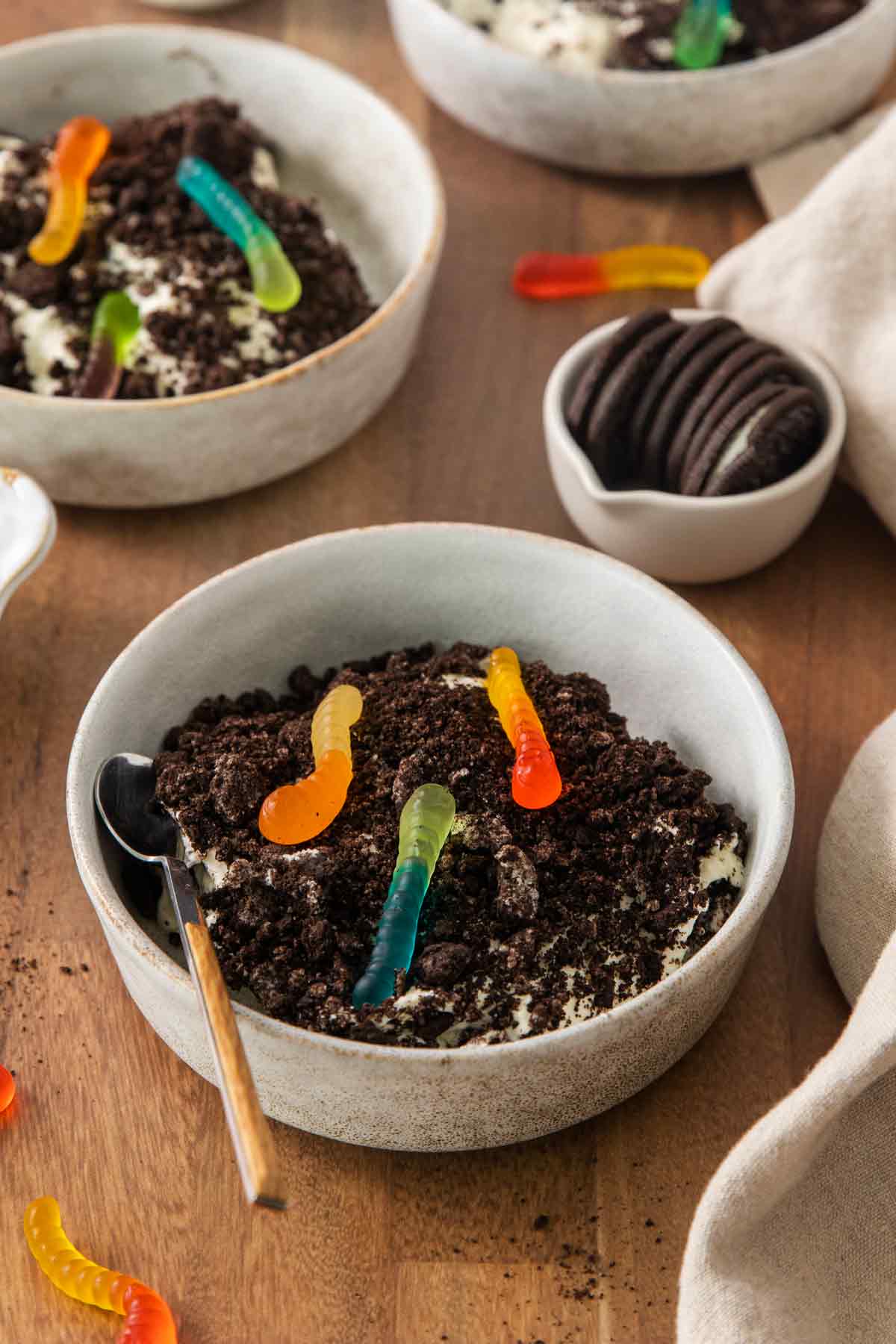 Dirt and Worms Dessert