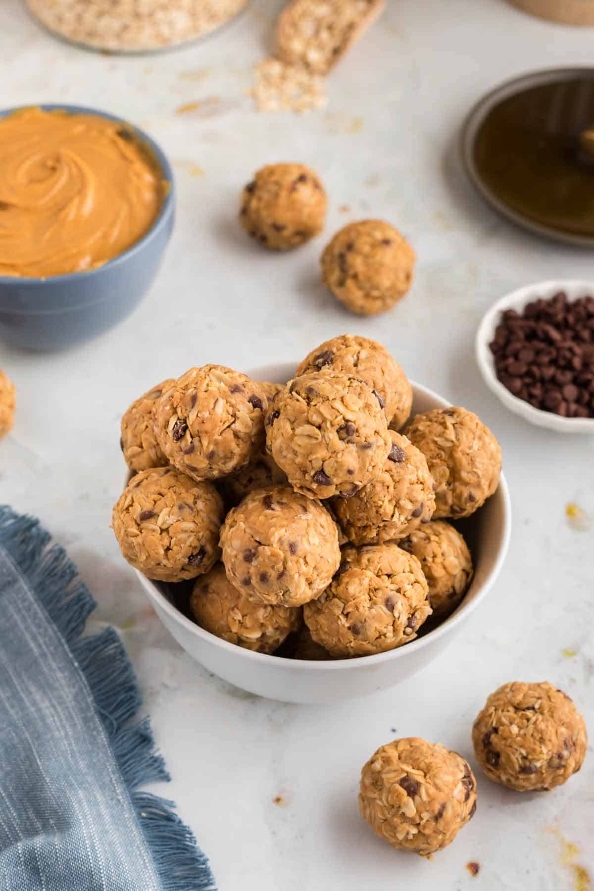No-Bake Peanut Butter Protein Balls