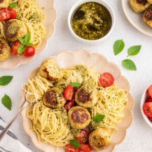 Pesto Chicken Meatballs with Spaghetti