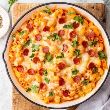 Pizza Macaroni and Cheese Casserole