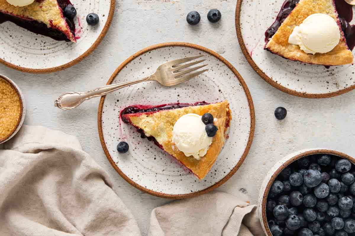 Puff Pastry Blueberry Pie