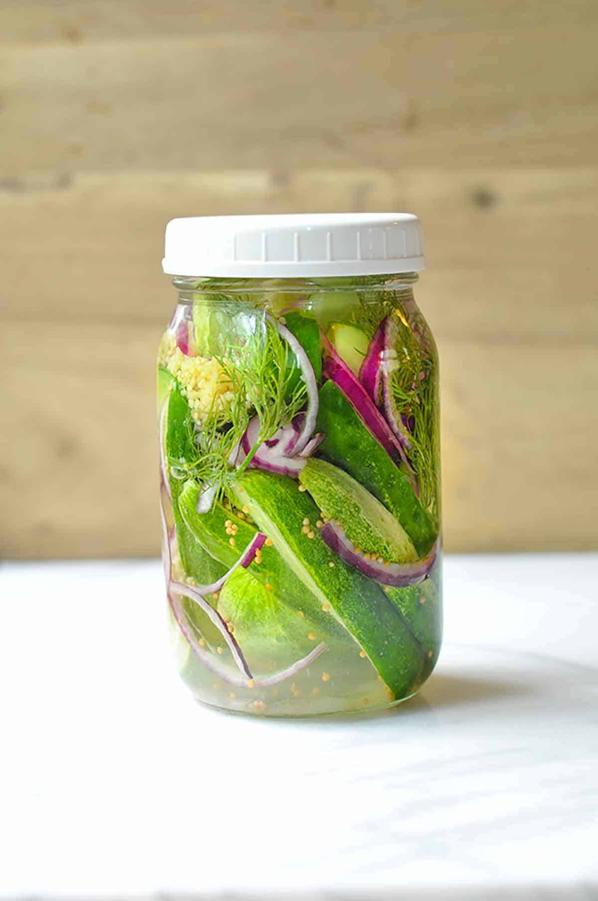 How to Make Refrigerator Dill Pickles