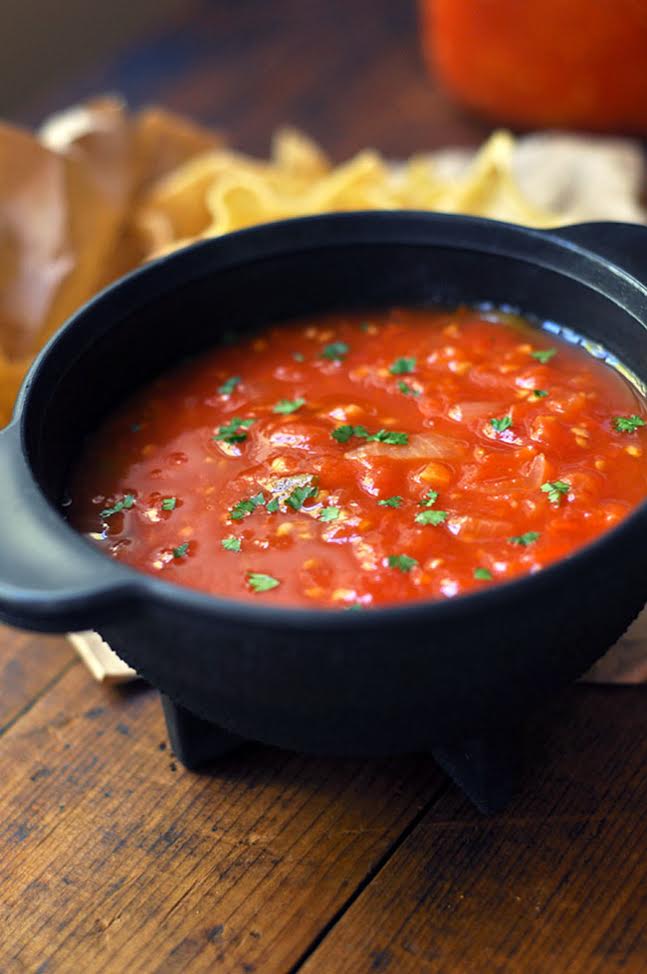 Homemade Salsa with Fresh Tomatoes