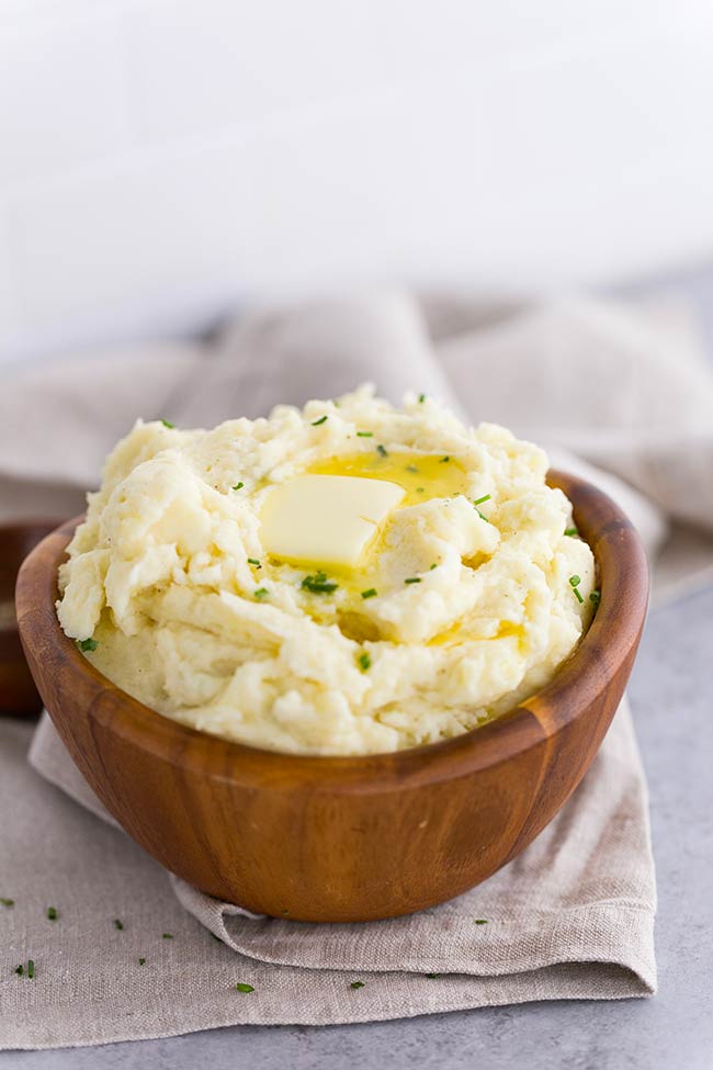 Heavenly Sour Cream and Chives Whipped Potatoes