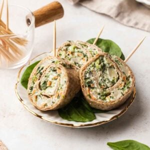 No-cook Spinach Dip Pinwheels