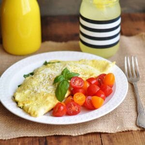 Spinach Omelette with Basil and Mozzarella