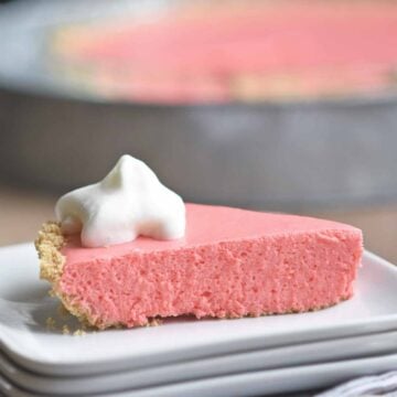 Strawberry Cream Jello Pie