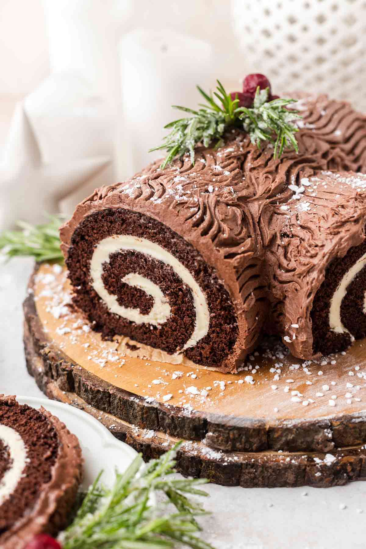 Christmas Yule Log Cake - My Gorgeous Recipes